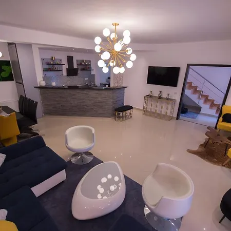 Karina 2 Villa *